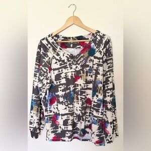 ODDY Top Sweater Womens Sz Large Knit Pullover Black and White Geometric design